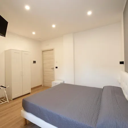 Abruzzo Airport Guest house