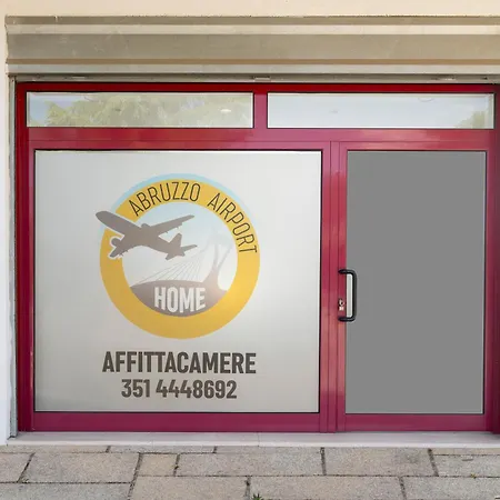 Guest house Abruzzo Airport 3*