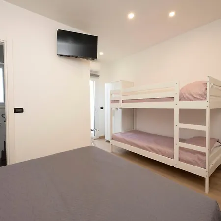 Abruzzo Airport Guest house
